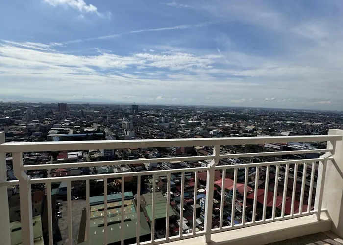 Apartamento Spacious 1br With Sunset View At The Celandine Manila